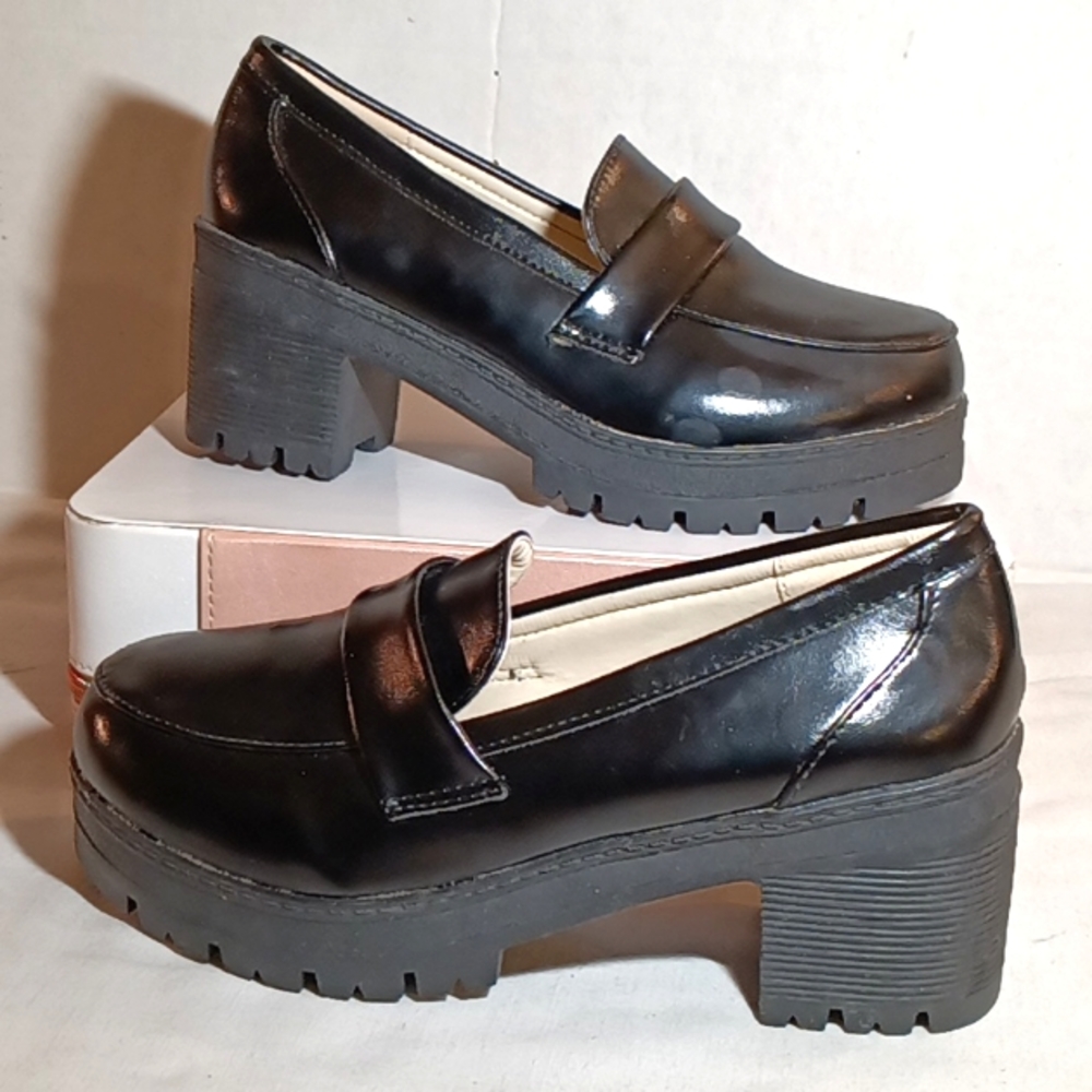 DMJIA NWOT Black Platform Lug Sole Anime School Shoes Sz 7.5